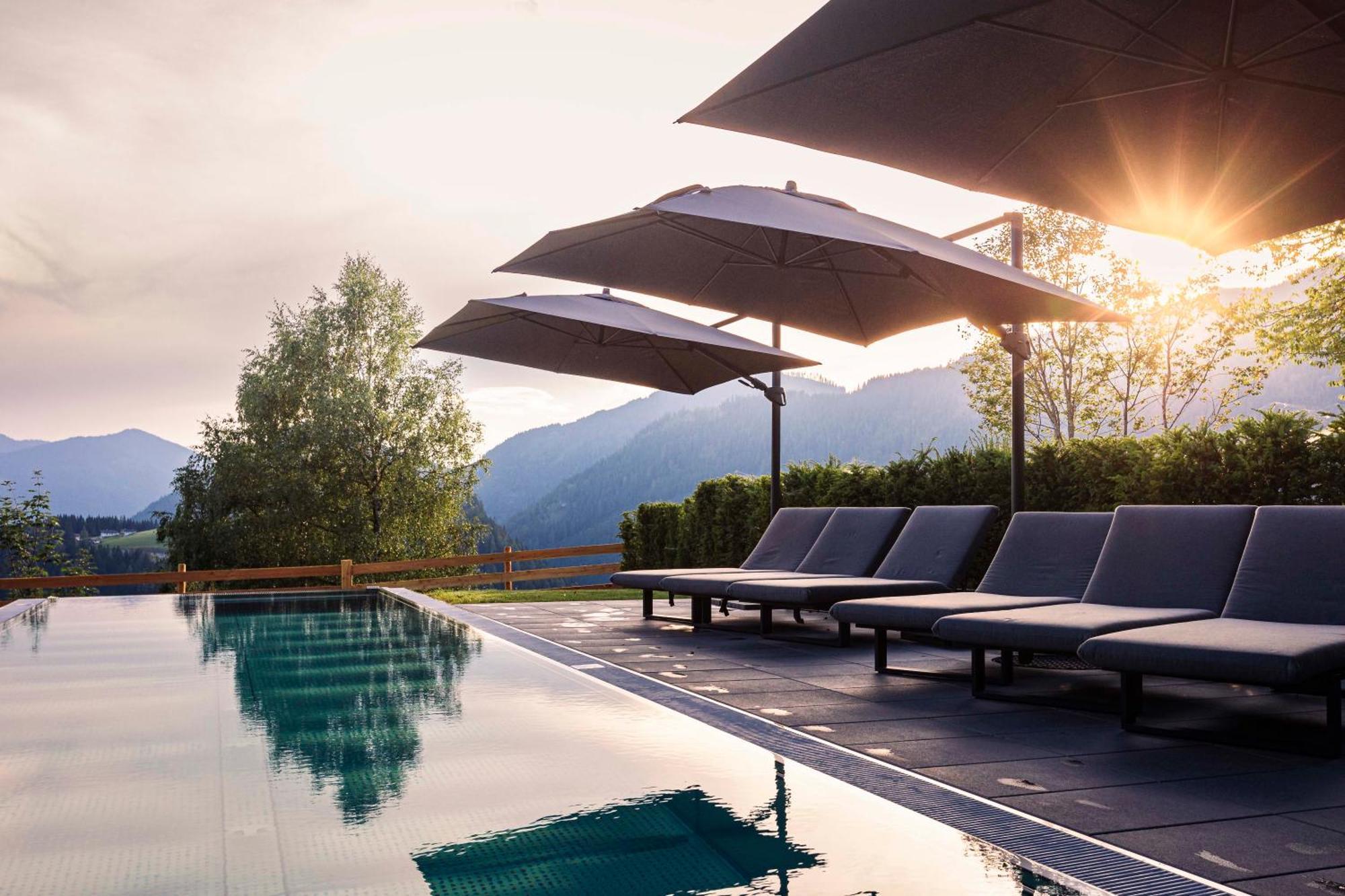 Hideaway Dachstein West By Alps Resorts ザンクト・マルティン・アム・テンネンゲビルゲ エクステリア 写真